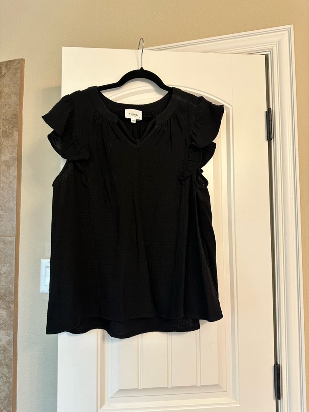 Andree Black Ruffle Cap-Sleeve V-Neck Top